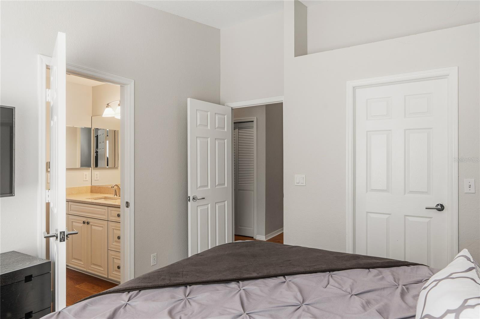 PALM PLACE BY THE BAYSHORE A C - Residential