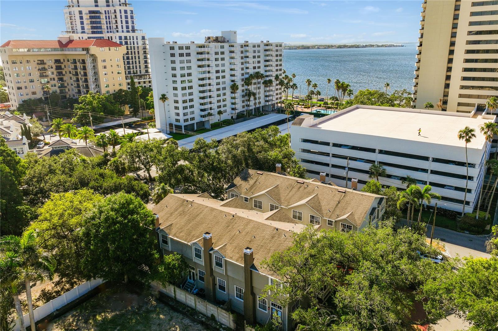 PALM PLACE BY THE BAYSHORE A C - Residential