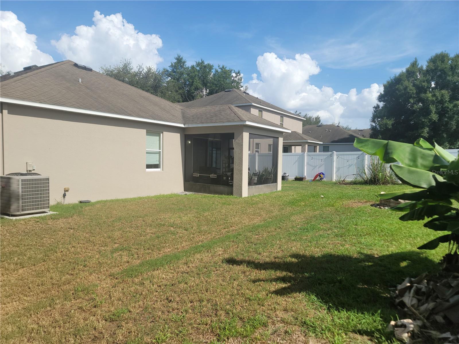 SOUTHERN OAKS GROVE - Residential