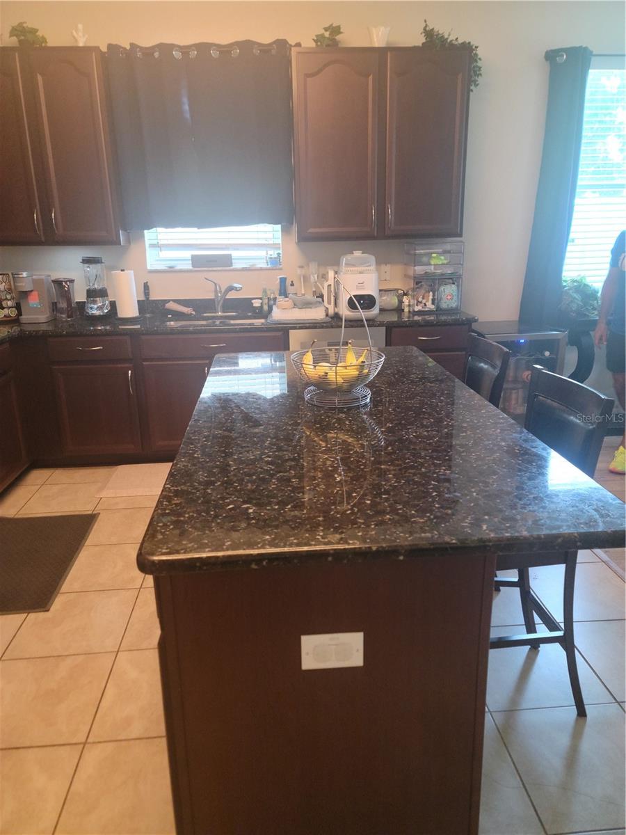 SOUTHERN OAKS GROVE - Residential
