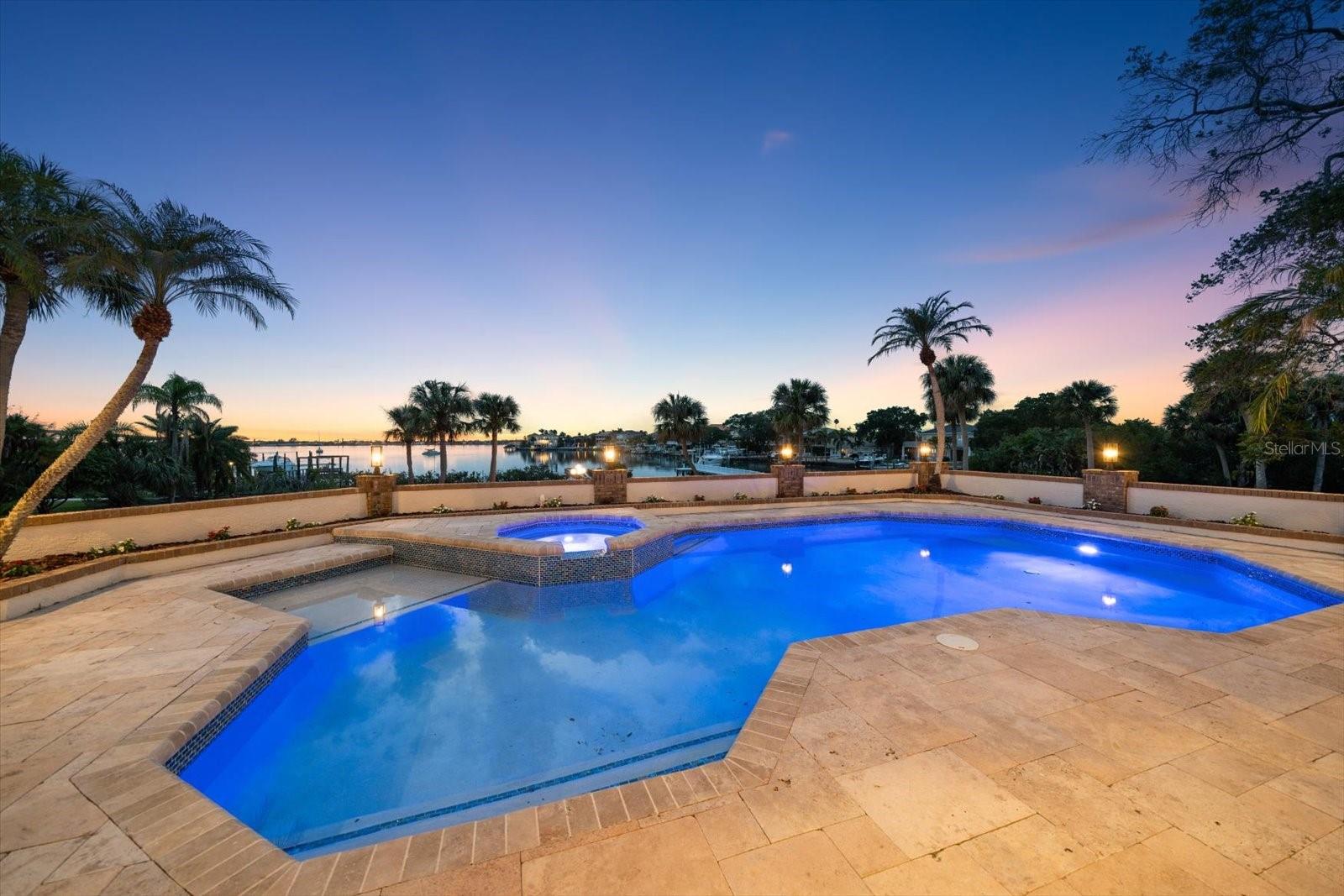 SUNSET VIEW BAY #A - Residential