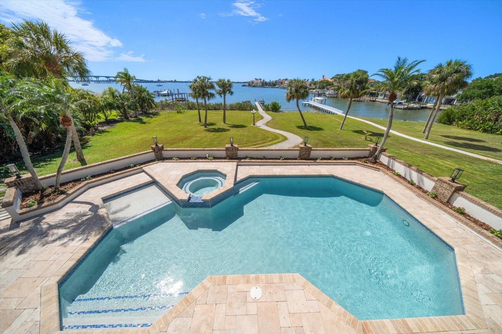 SUNSET VIEW BAY #A - Residential
