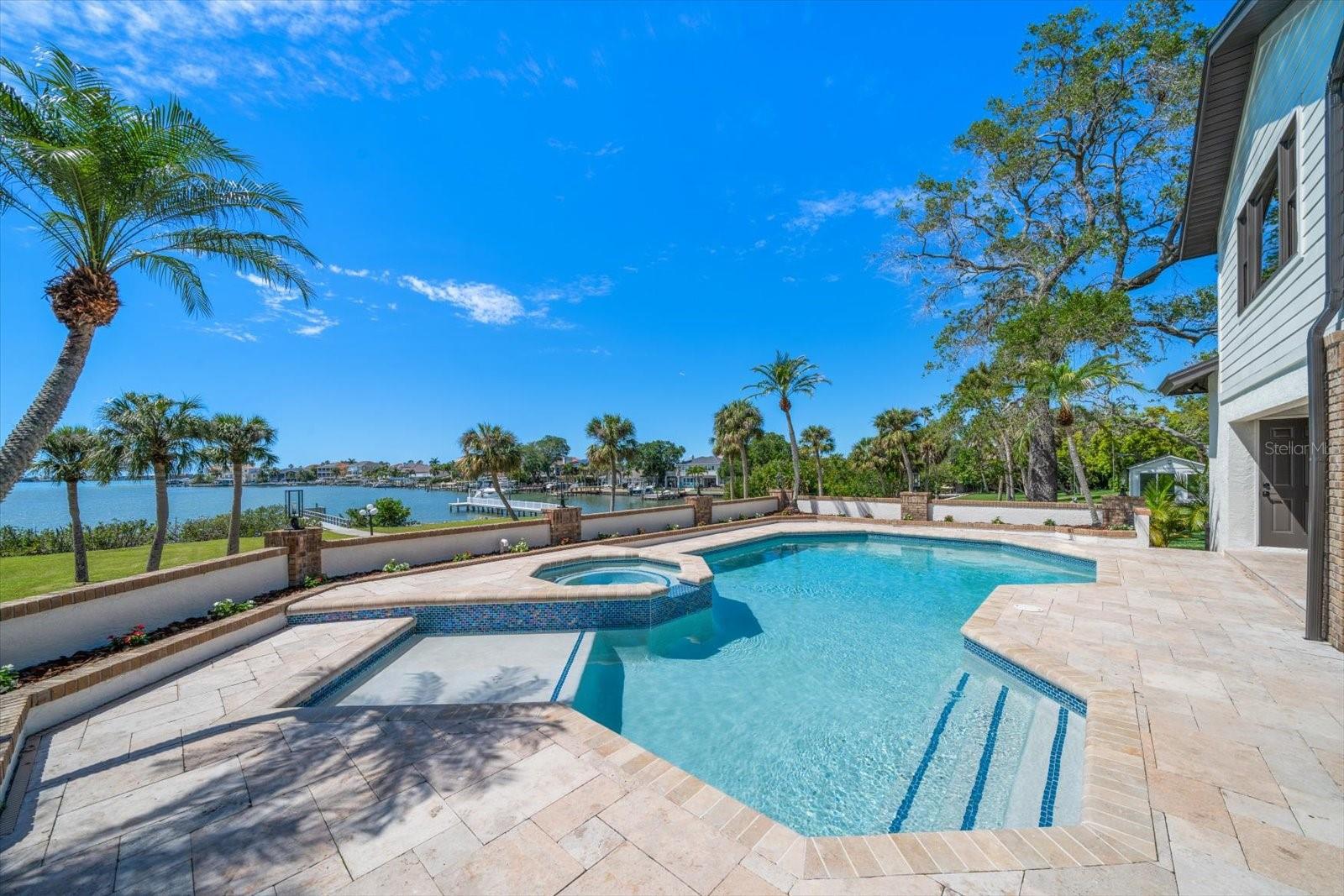 SUNSET VIEW BAY #A - Residential