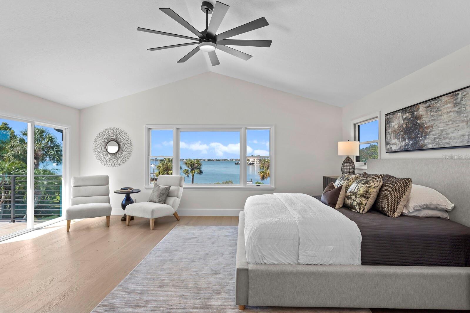 SUNSET VIEW BAY #A - Residential