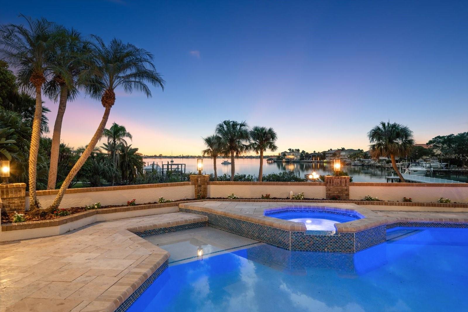 SUNSET VIEW BAY #A - Residential