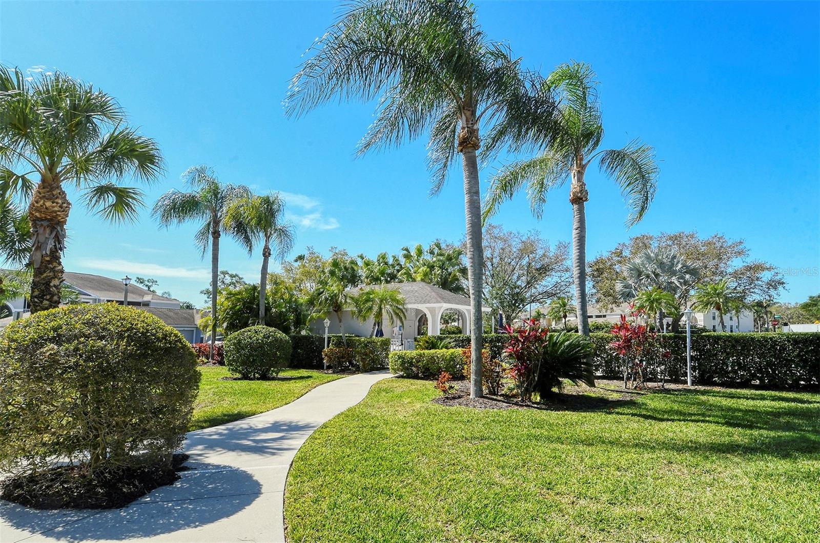 STONEYBROOK ARBOR GREENS 1 - Residential