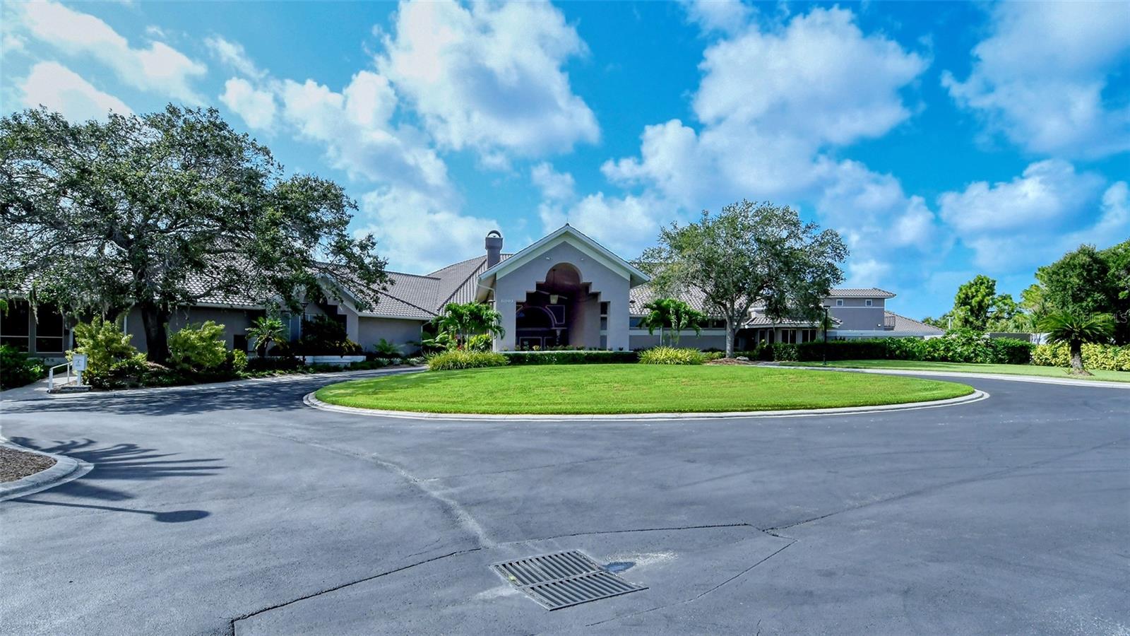 STONEYBROOK ARBOR GREENS 1 - Residential