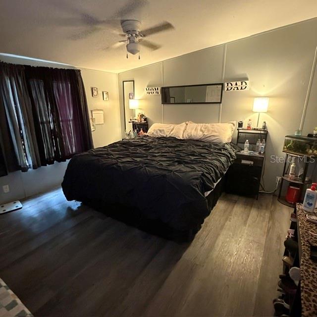 DERBY OAKS - Residential