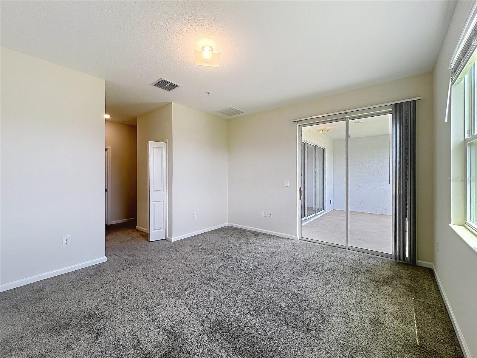 CHAMPIONSGATE CONDO PH 7 - Residential