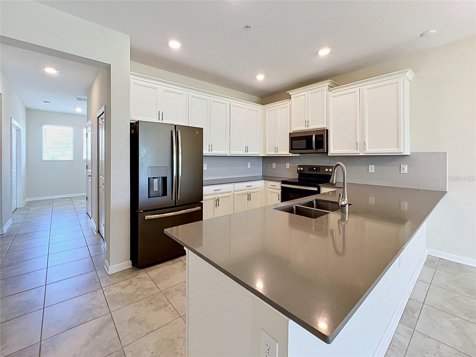 CHAMPIONSGATE CONDO PH 7 - Residential