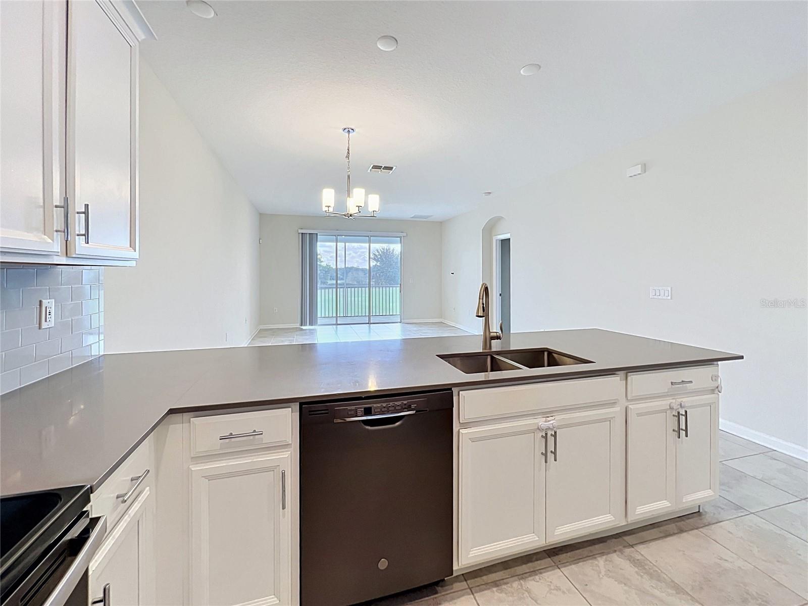 CHAMPIONSGATE CONDO PH 7 - Residential