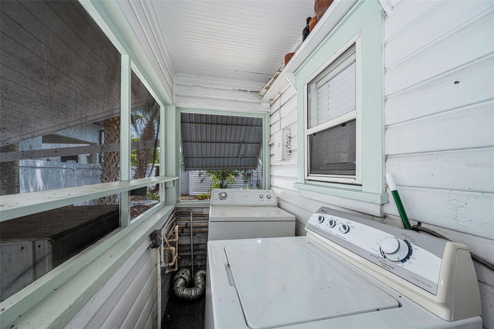 CENTRAL AVE HEIGHTS - Residential