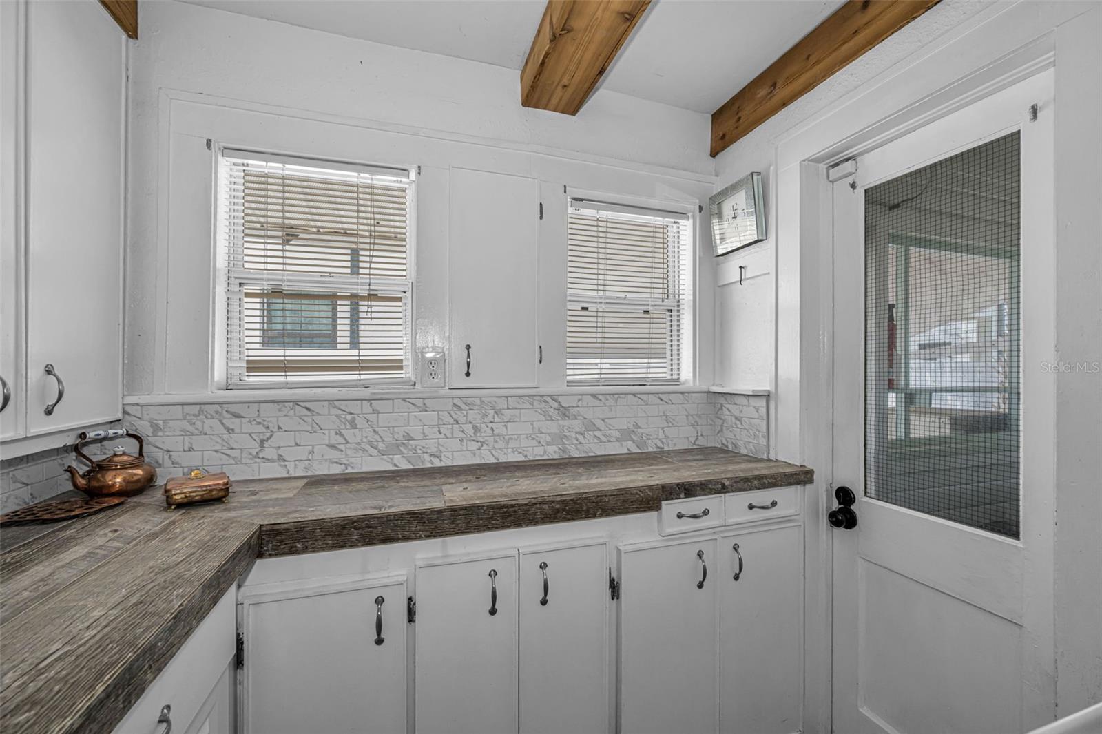 CENTRAL AVE HEIGHTS - Residential