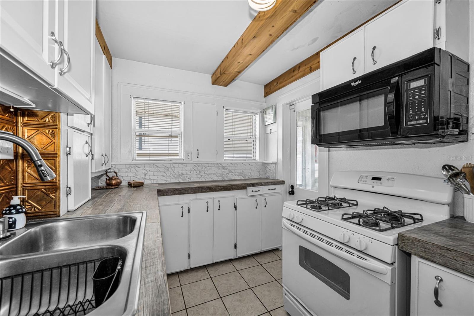 CENTRAL AVE HEIGHTS - Residential
