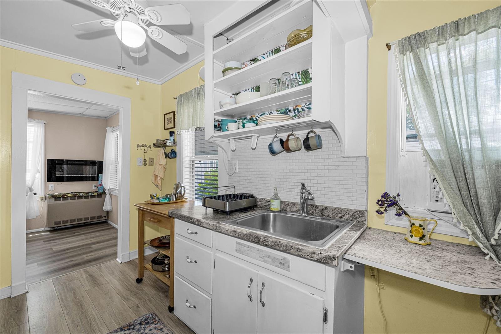 CENTRAL AVE HEIGHTS - Residential