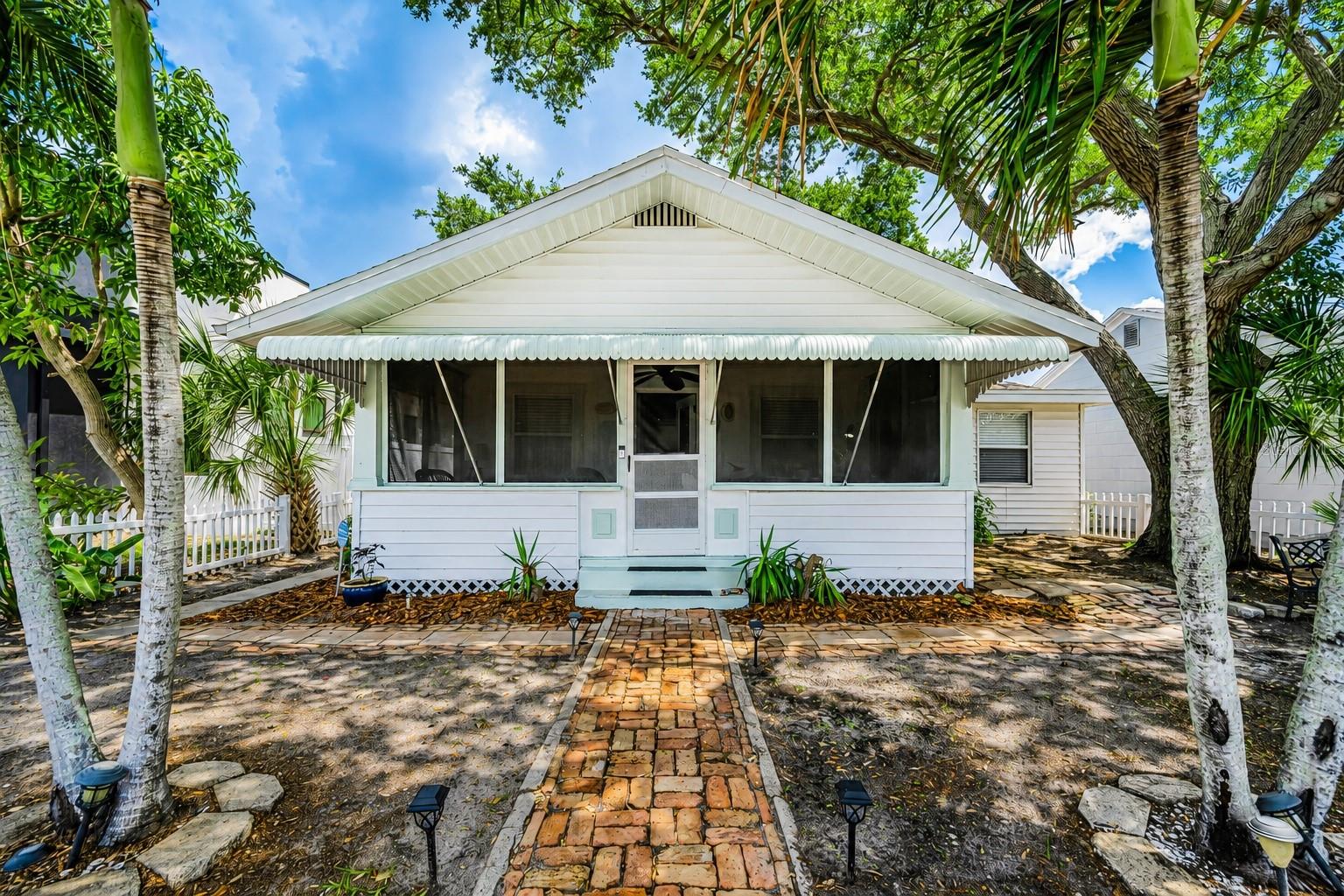 CENTRAL AVE HEIGHTS - Residential