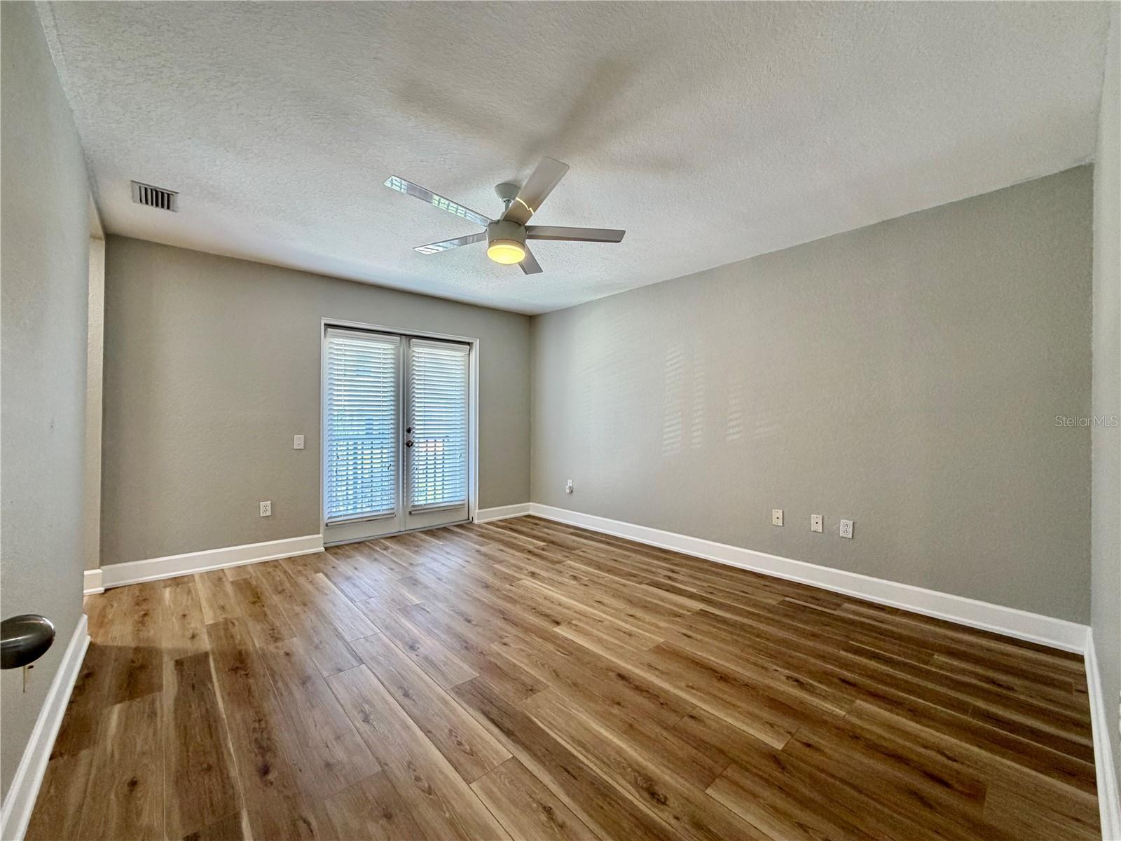 GANDY TWNHMS - Residential Lease
