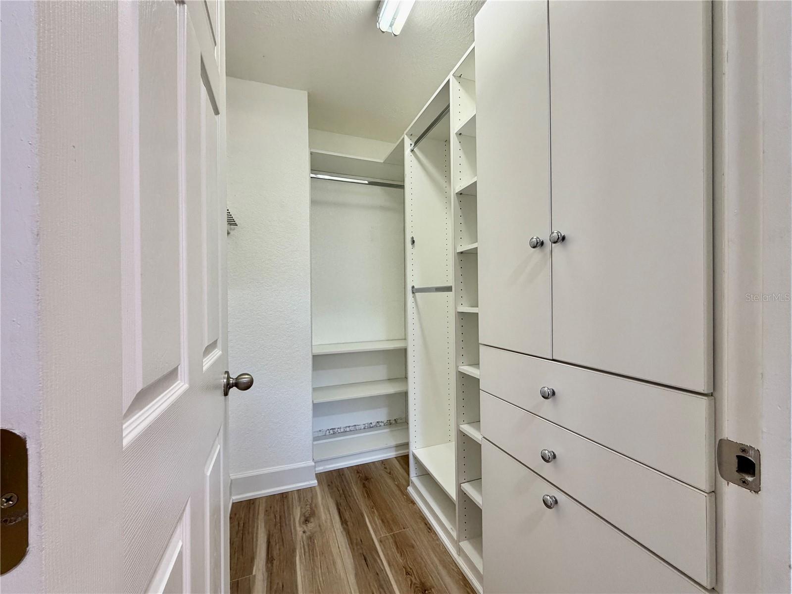 GANDY TWNHMS - Residential Lease