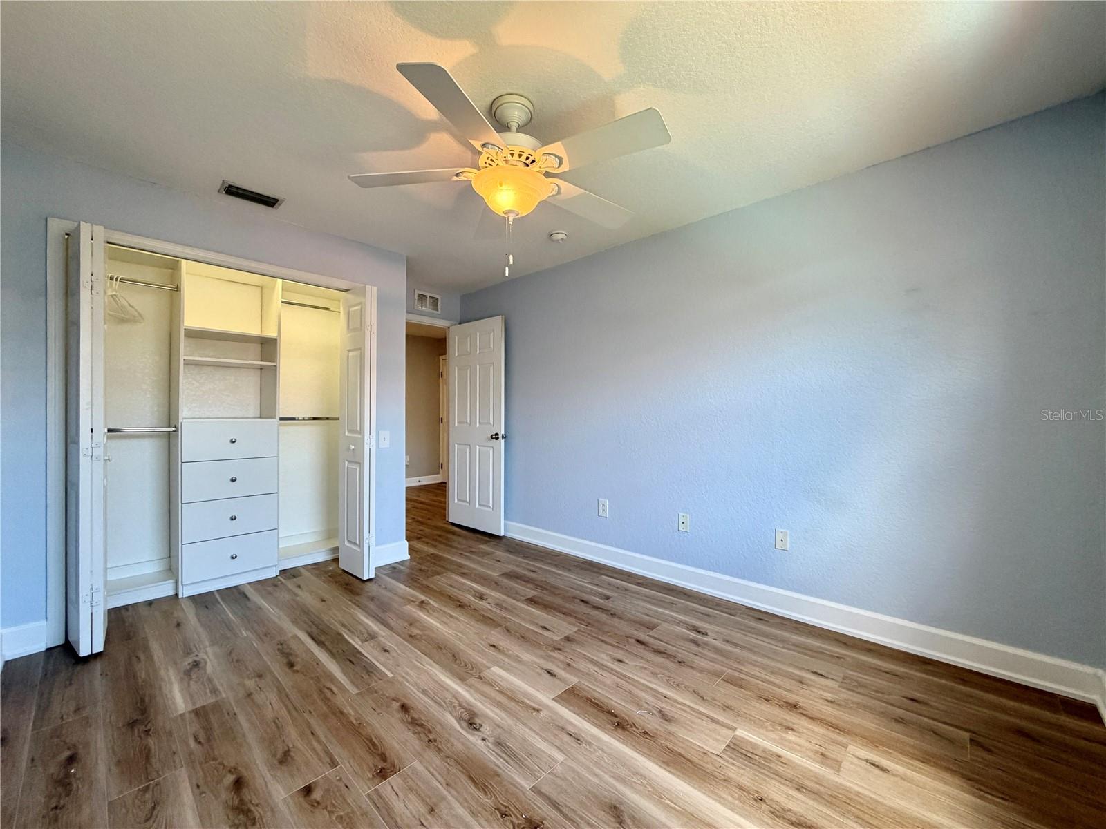 GANDY TWNHMS - Residential Lease