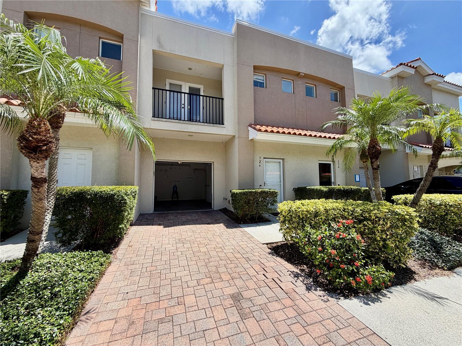 GANDY TWNHMS - Residential Lease