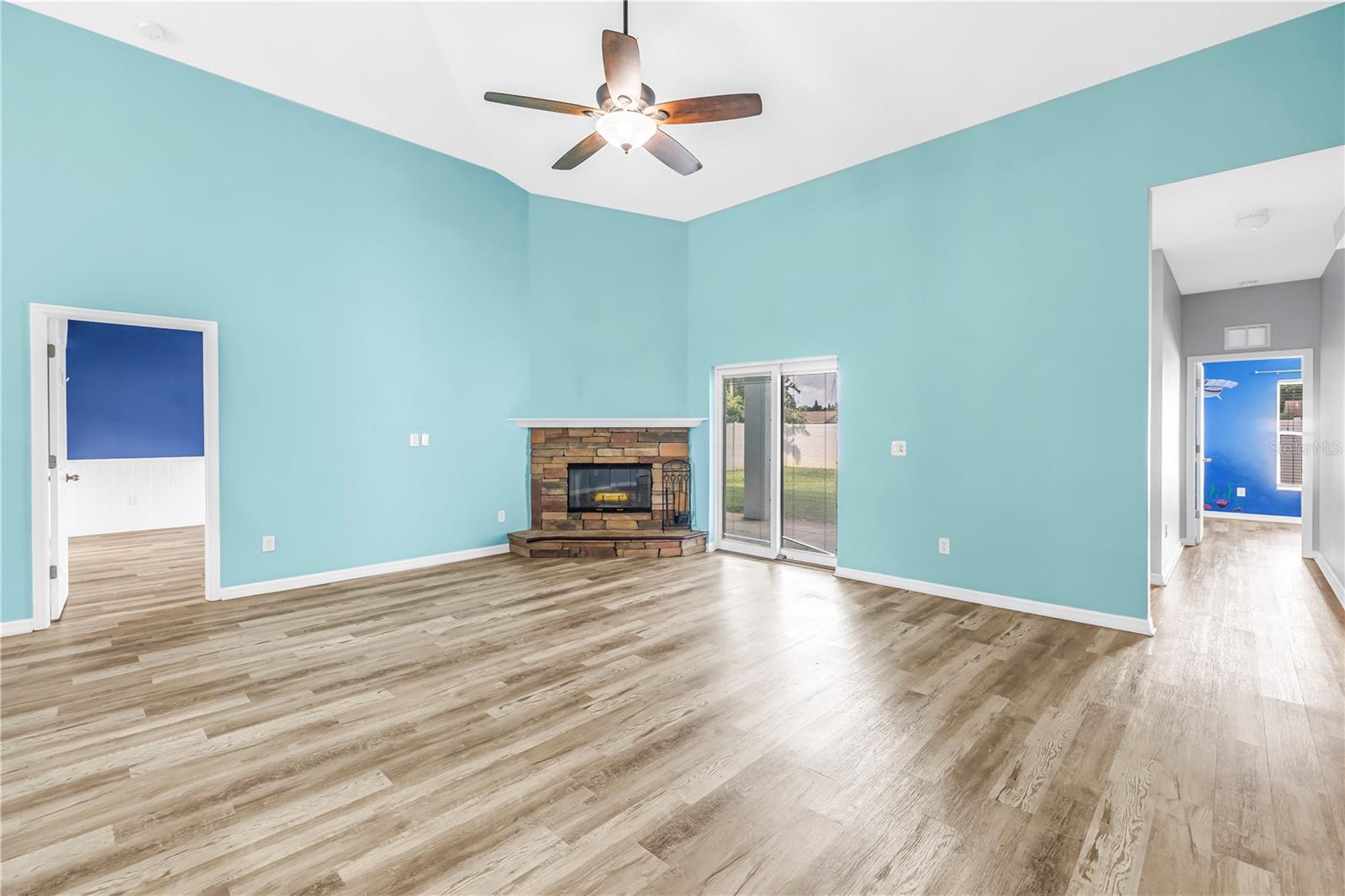 OAK BLUFF NORTH - Residential