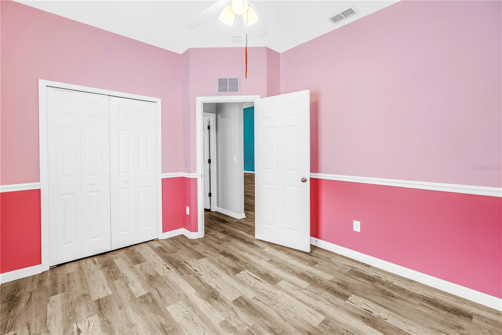 OAK BLUFF NORTH - Residential