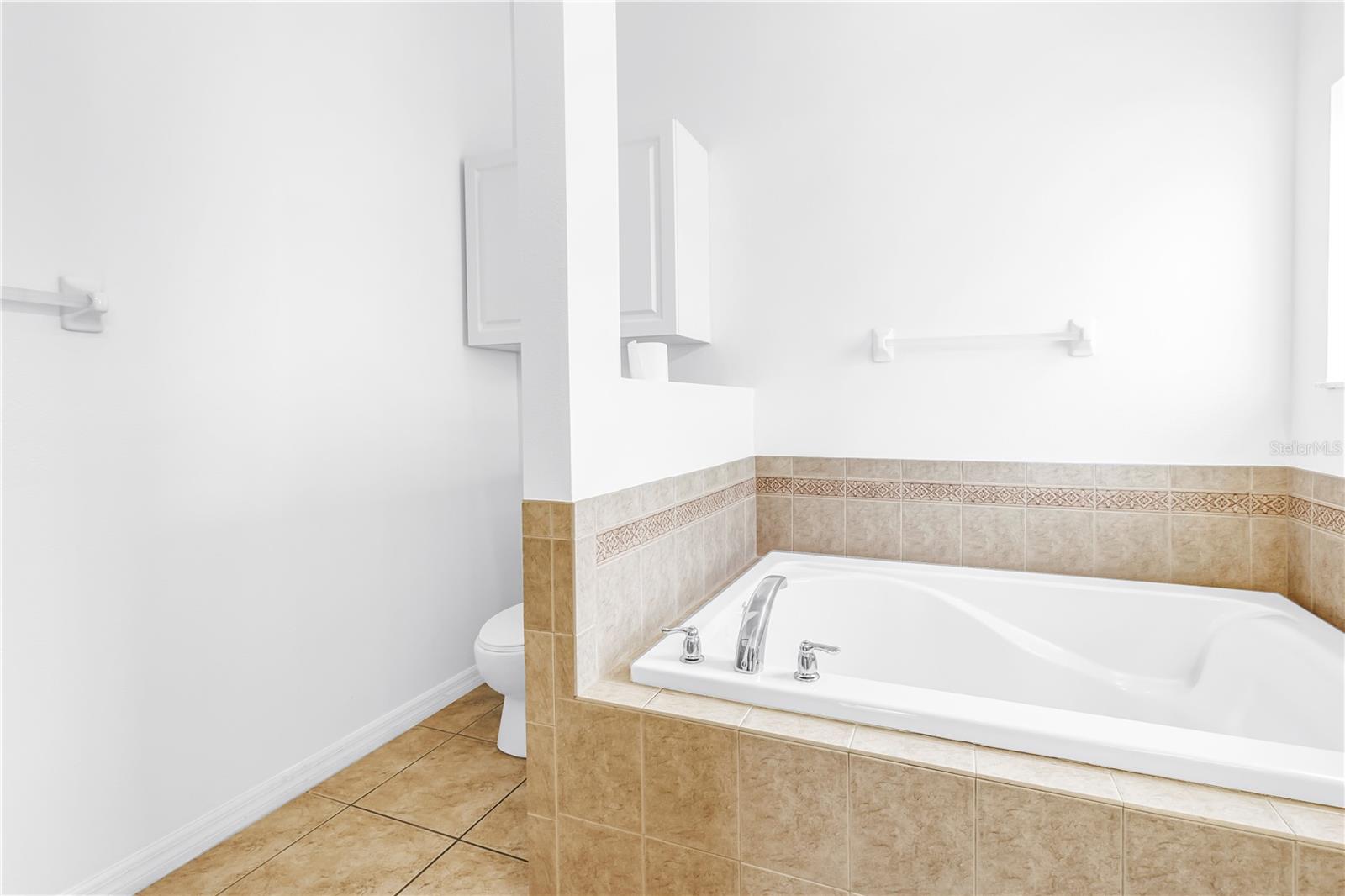 OAK BLUFF NORTH - Residential