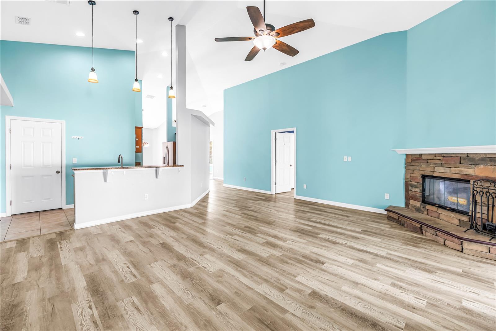 OAK BLUFF NORTH - Residential