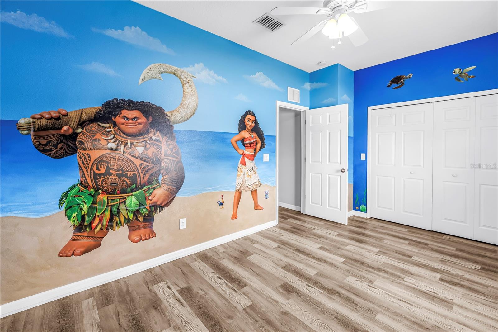 OAK BLUFF NORTH - Residential