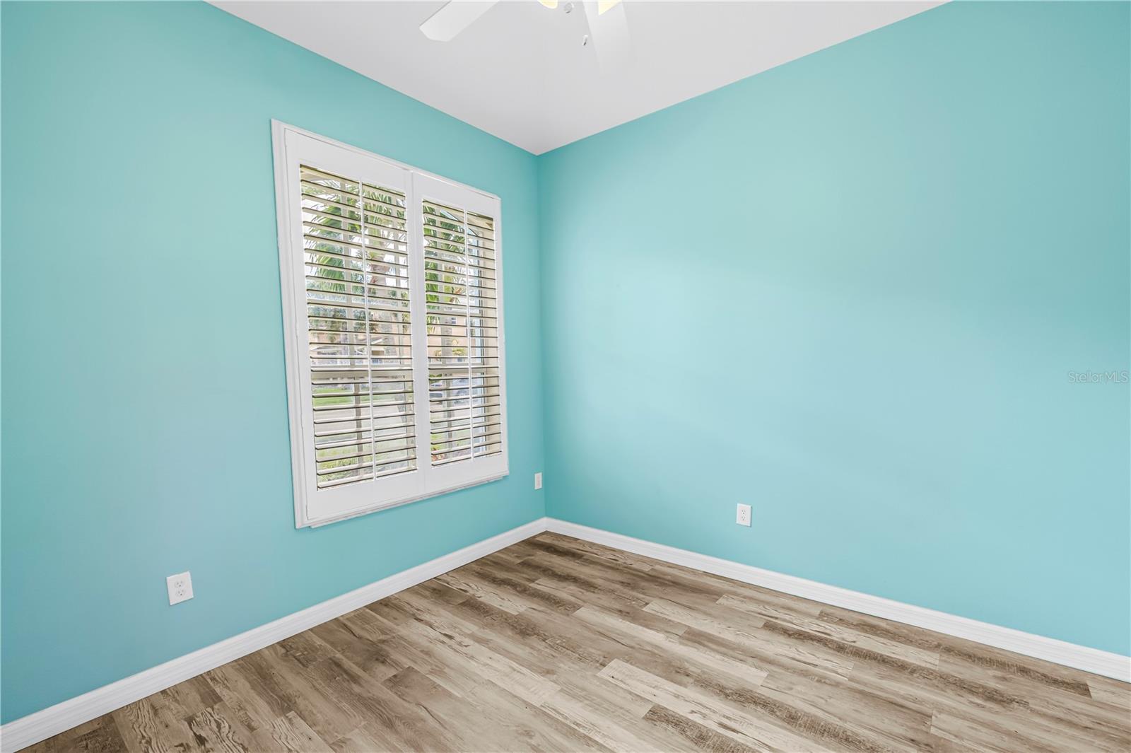 OAK BLUFF NORTH - Residential