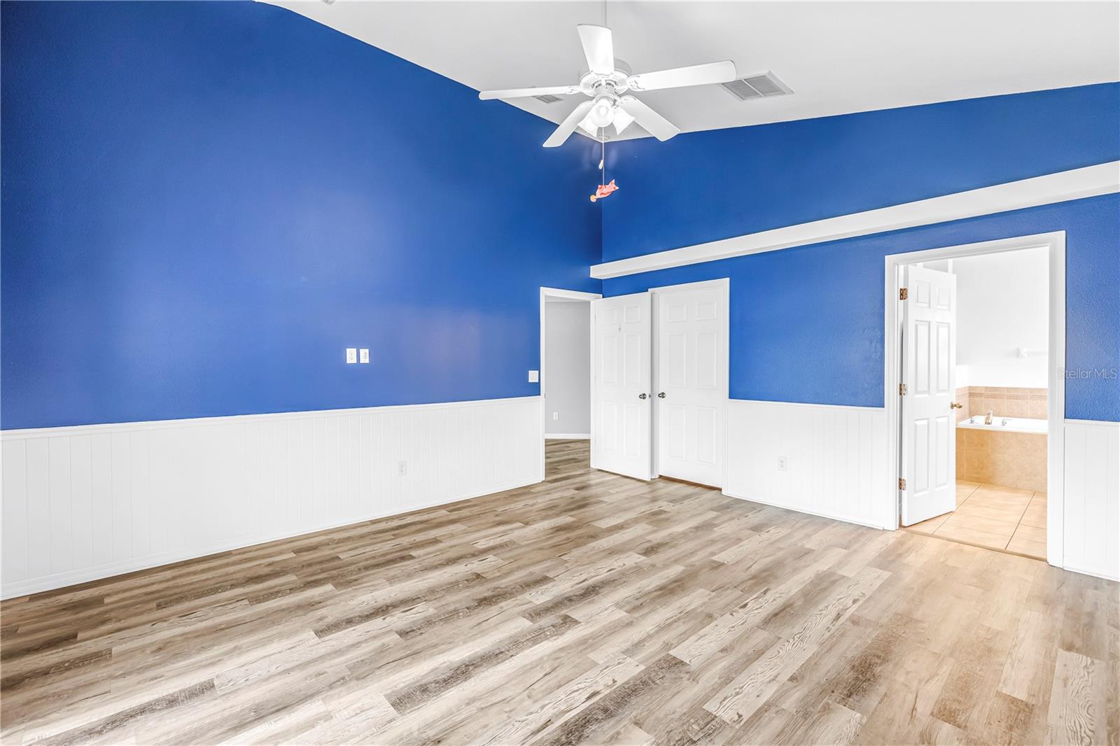 OAK BLUFF NORTH - Residential