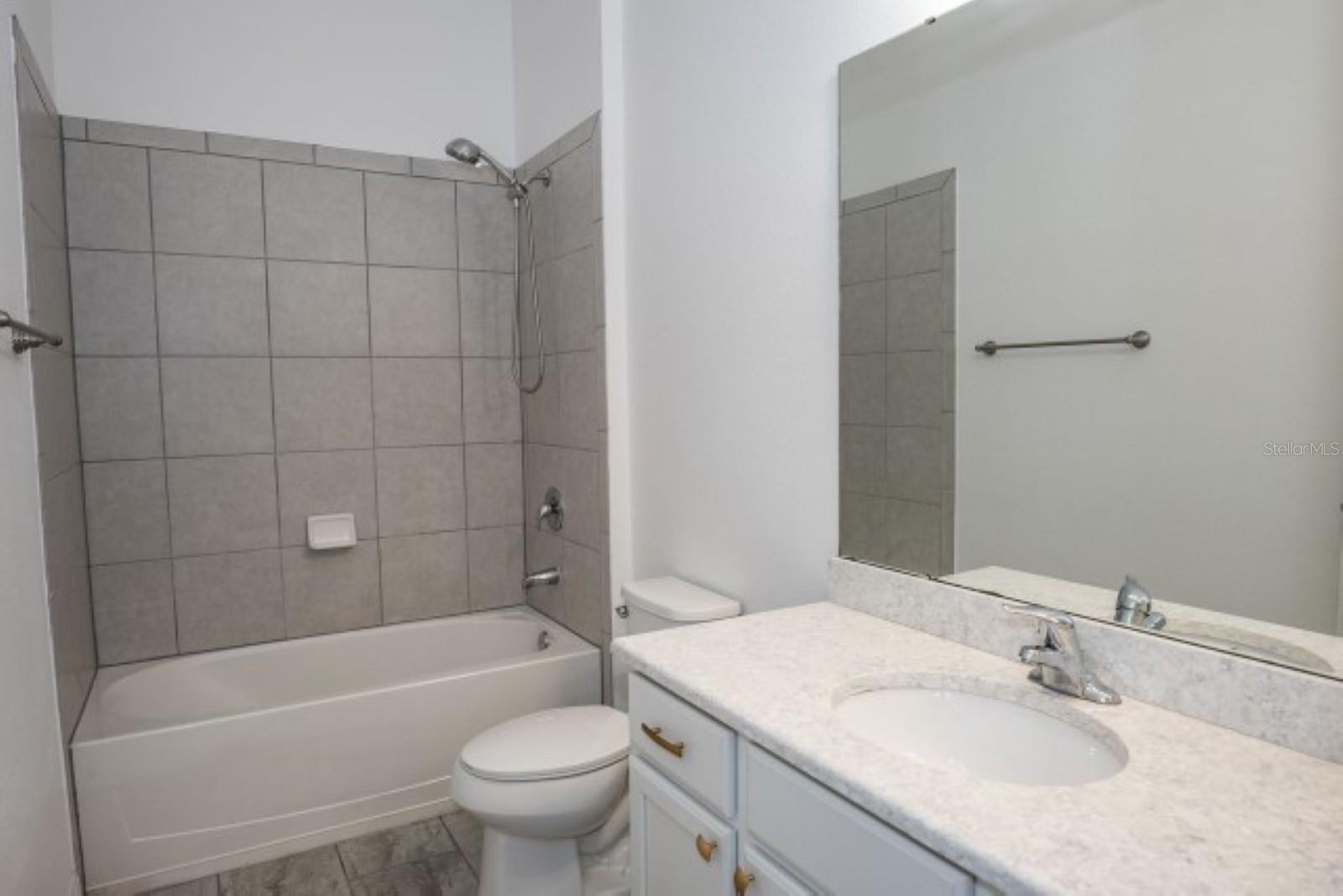 VILLAGES AT AVALON PH 1 - Residential Lease