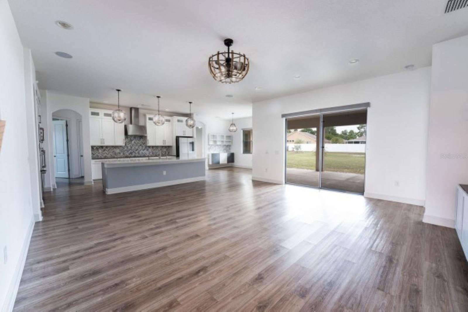 VILLAGES AT AVALON PH 1 - Residential Lease