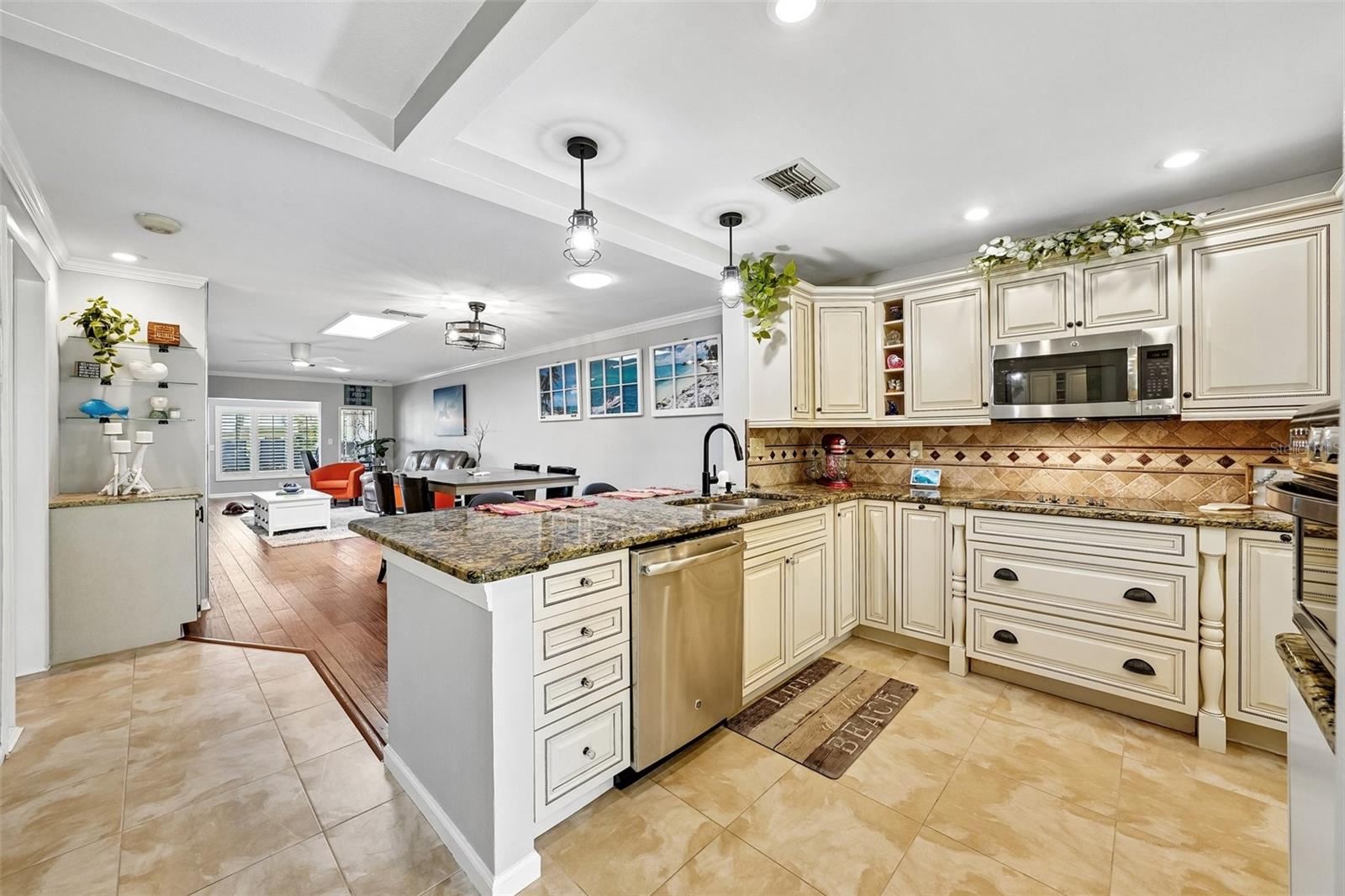 HIGHLAND LAKES MODEL CONDO - Residential