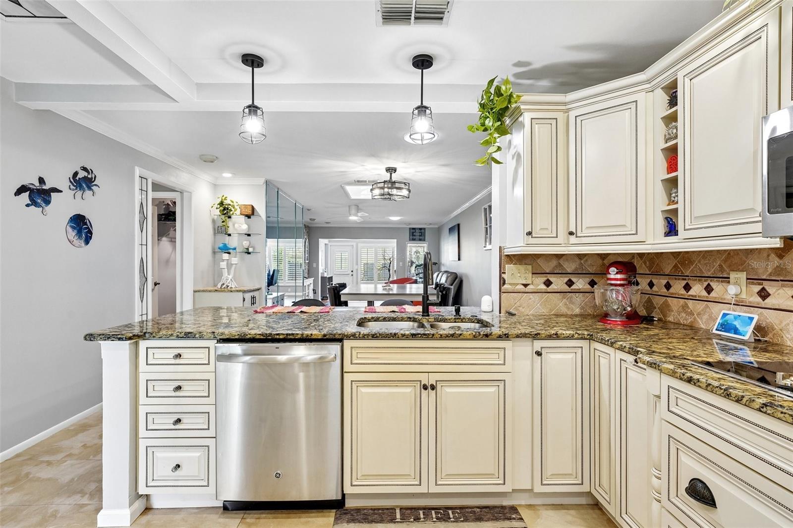 HIGHLAND LAKES MODEL CONDO - Residential