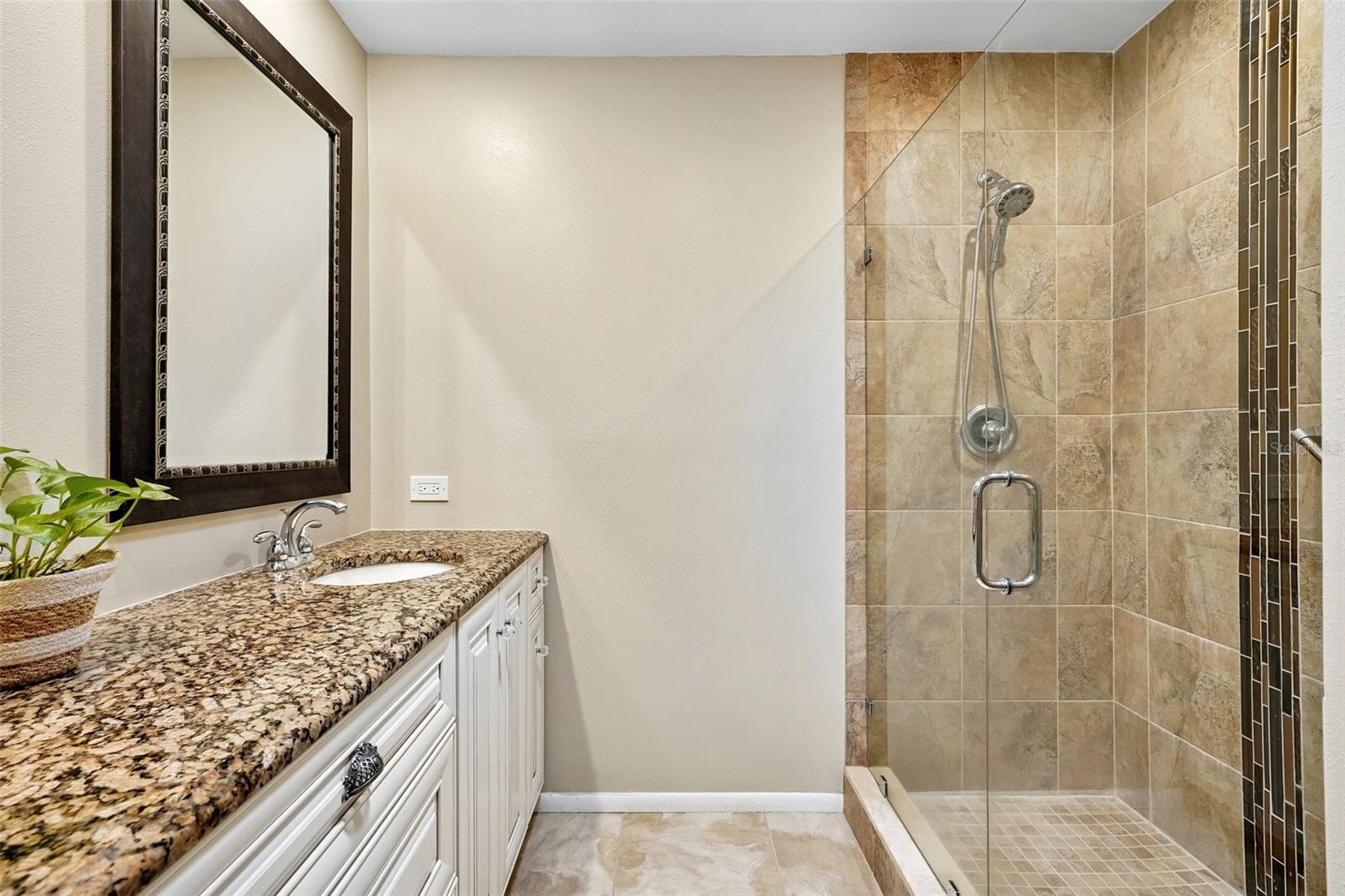 HIGHLAND LAKES MODEL CONDO - Residential