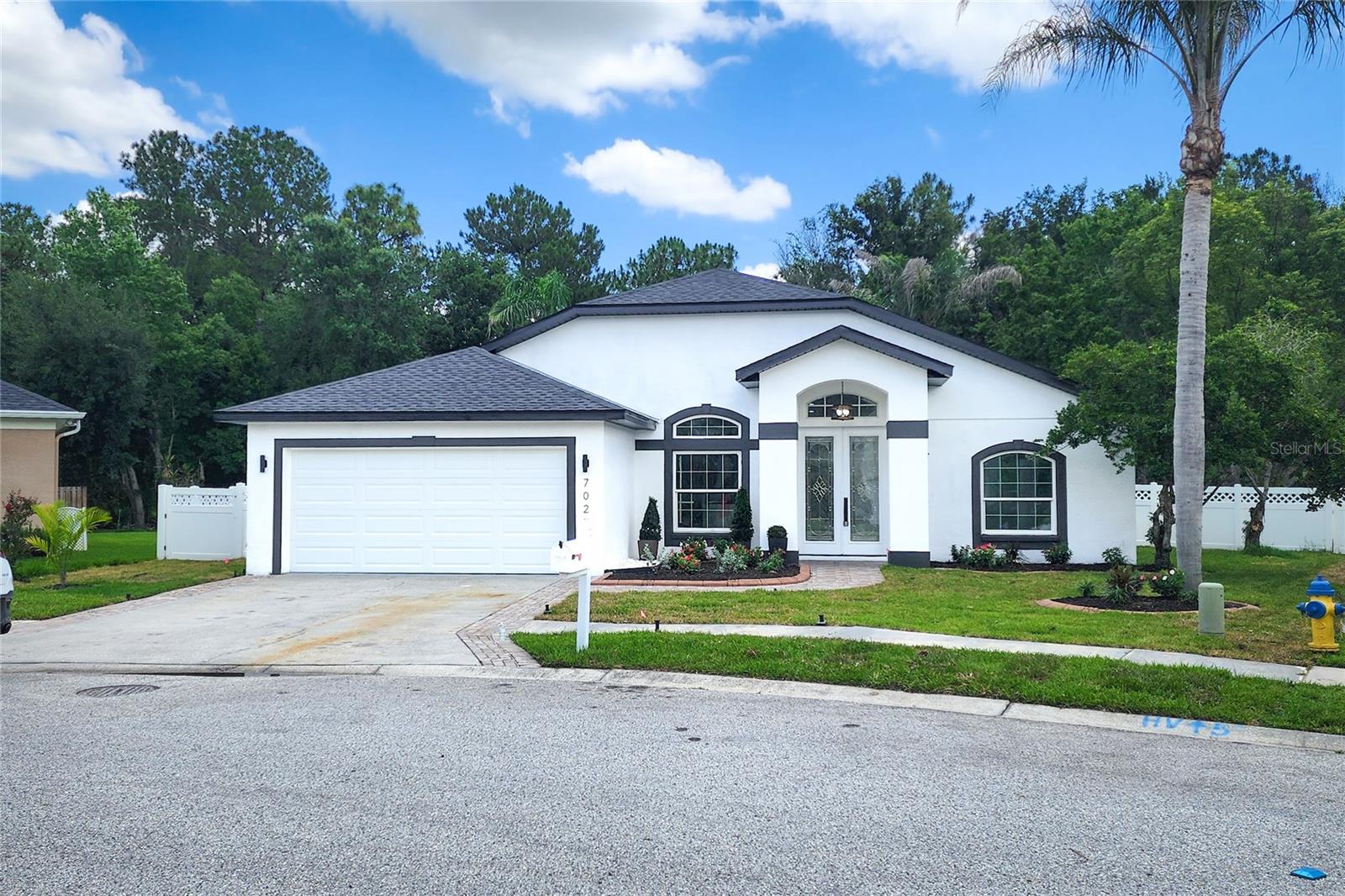 Welcome to this beautifully renovated home in the heart of Wesley Chapel, located in a highly desirable community and prime location. This stunning property features 4 bedrooms plus a private office, 2 bathrooms, NO CDD, Low HOA, and a fully modern luxury design throughout.
Every detail has been thoughtfully updated with a fresh, elegant, and contemporary style. The home offers gorgeous porcelain flooring, a beautifully remodeled kitchen with brand-new wood cabinetry, modern bathrooms, and high-end finishes that create a refined and elegant atmosphere throughout the home.
Enjoy Florida living at its best with a private screened-in pool, perfect for relaxing or entertaining. Major updates have also been completed, including a new roof, new plumbing, new electrical, new A/C system, and brand-new cabinetry throughout the home, all recently installed this year.
This home is truly move-in ready and offers the perfect combination of comfort, luxury, and modern living in one of Wesley Chapel’s most sought-after areas. A must-see property!
