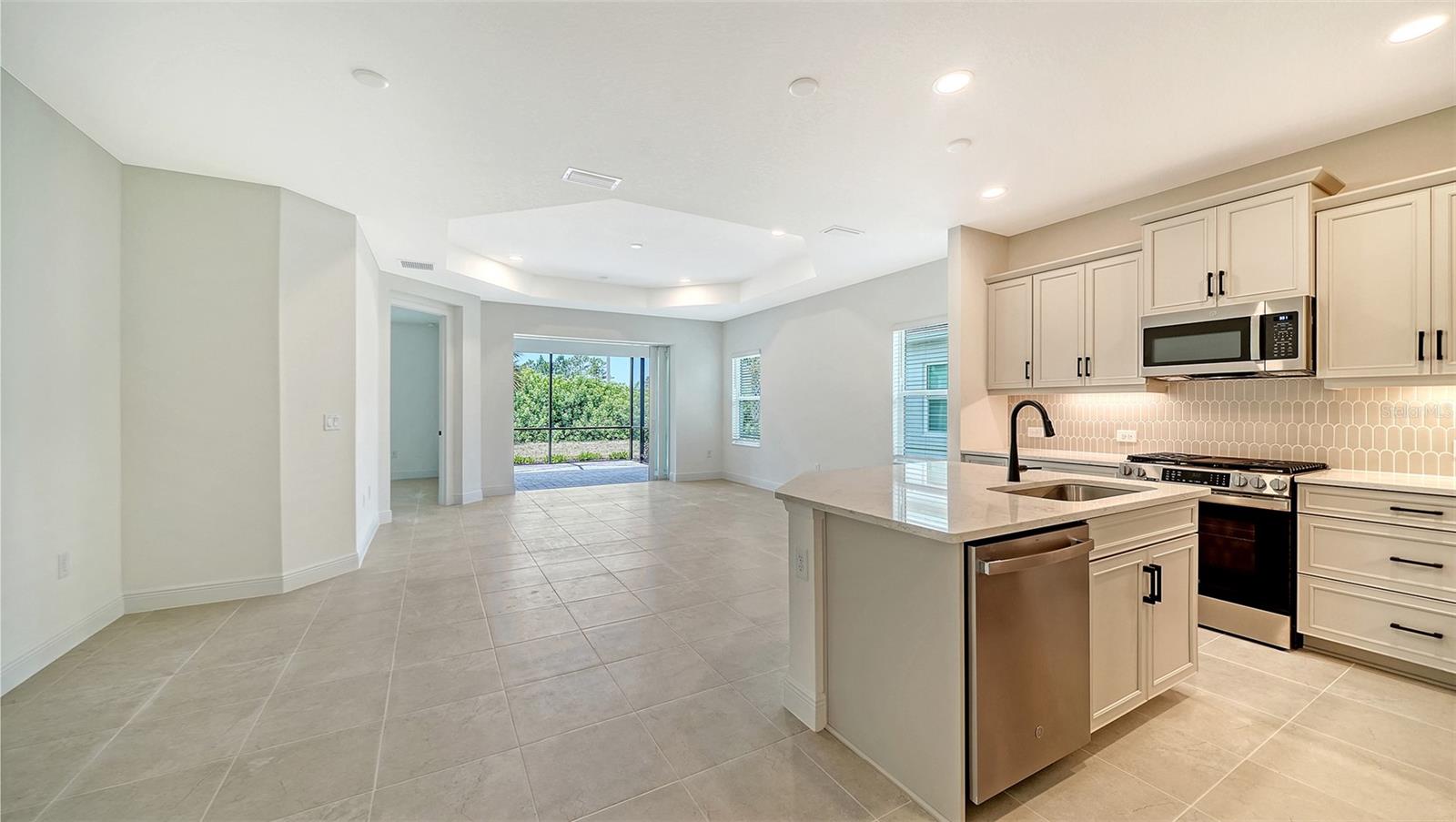 WINDWARD AT LAKEWOOD RANCH PHASE 2 - Residential