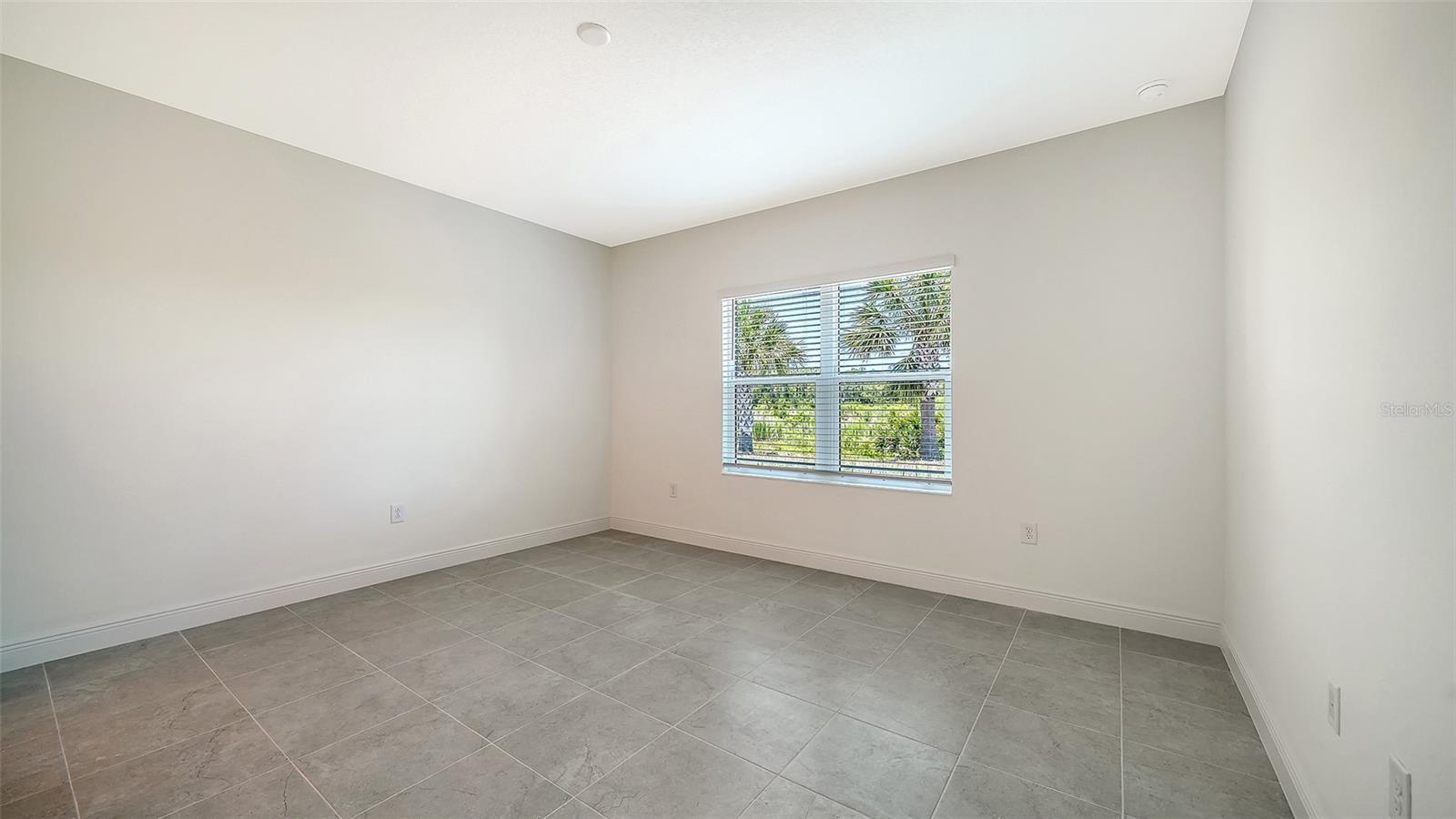 WINDWARD AT LAKEWOOD RANCH PHASE 2 - Residential