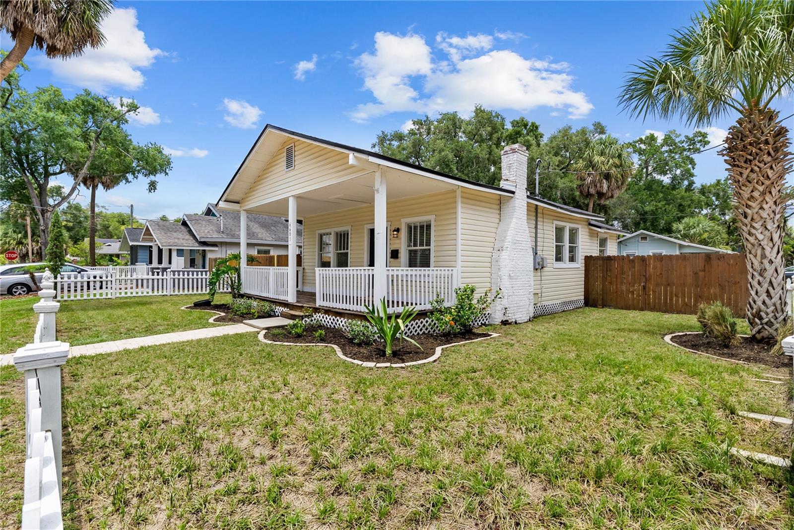 AVALON HEIGHTS - Residential