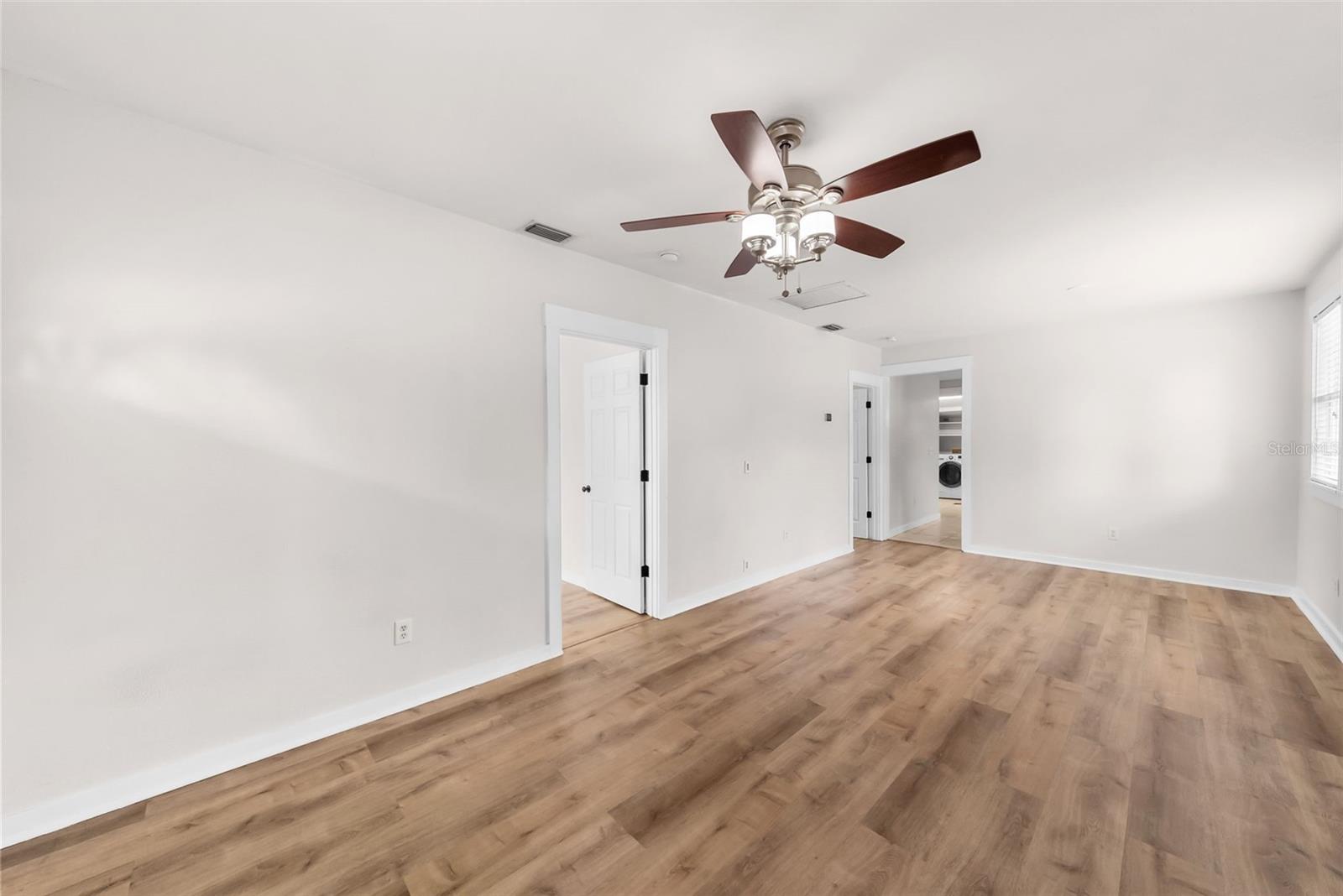 AVALON HEIGHTS - Residential