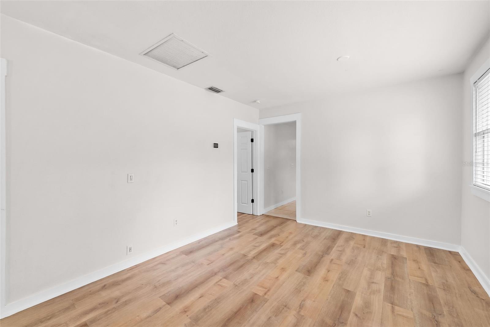 AVALON HEIGHTS - Residential