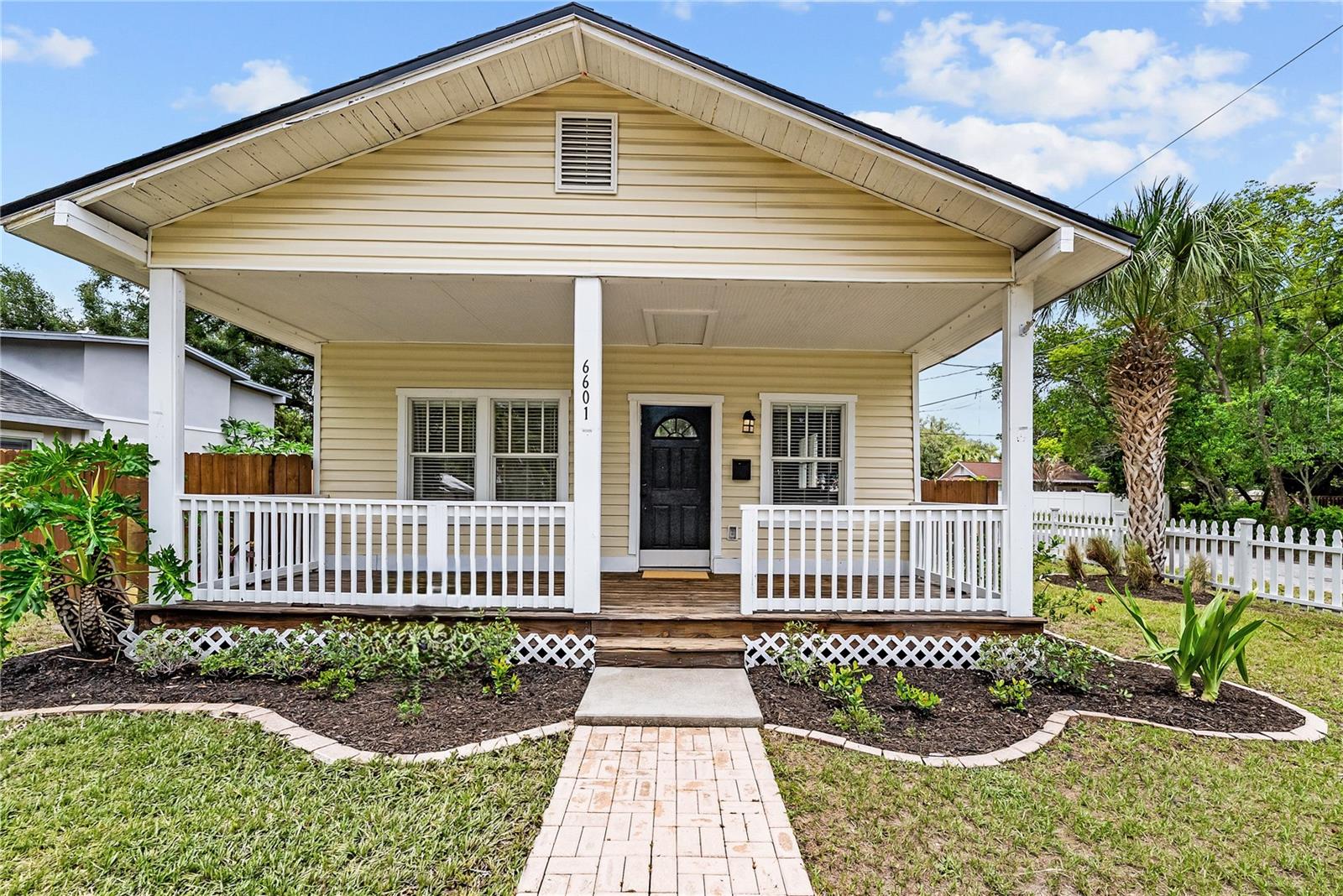 AVALON HEIGHTS - Residential