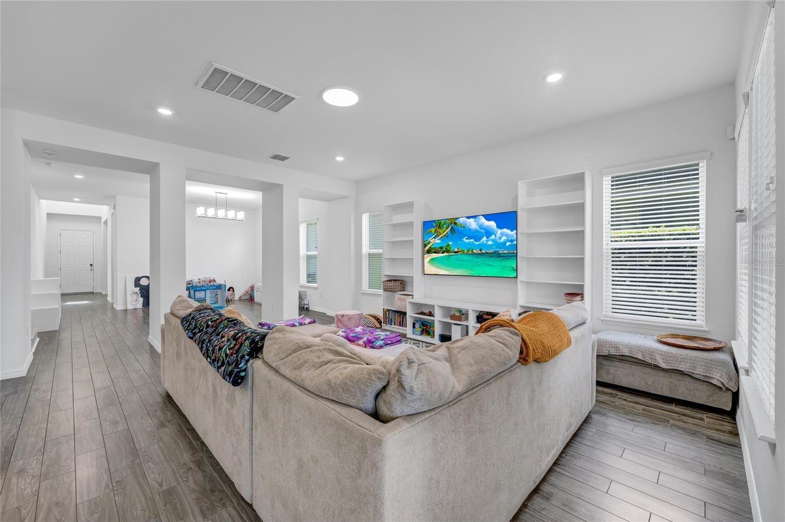 WESTSIDE VILLAGE - Residential
