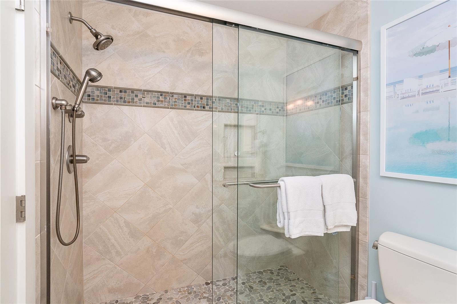 COLONY DON PEDRO PH 02 - Residential