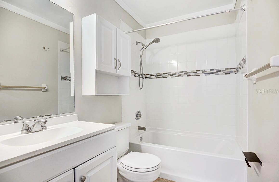 SUNSET ADD - Residential Lease