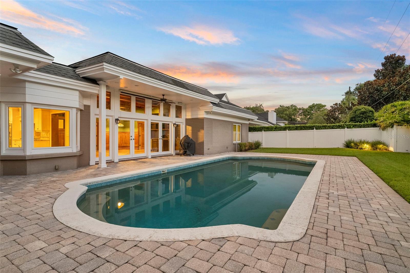 ROSE ISLE SEC 09 - Residential