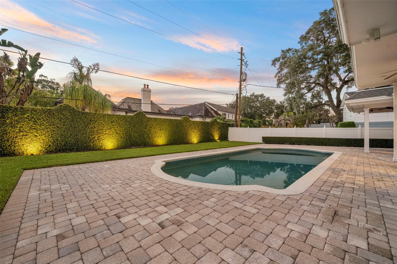 ROSE ISLE SEC 09 - Residential