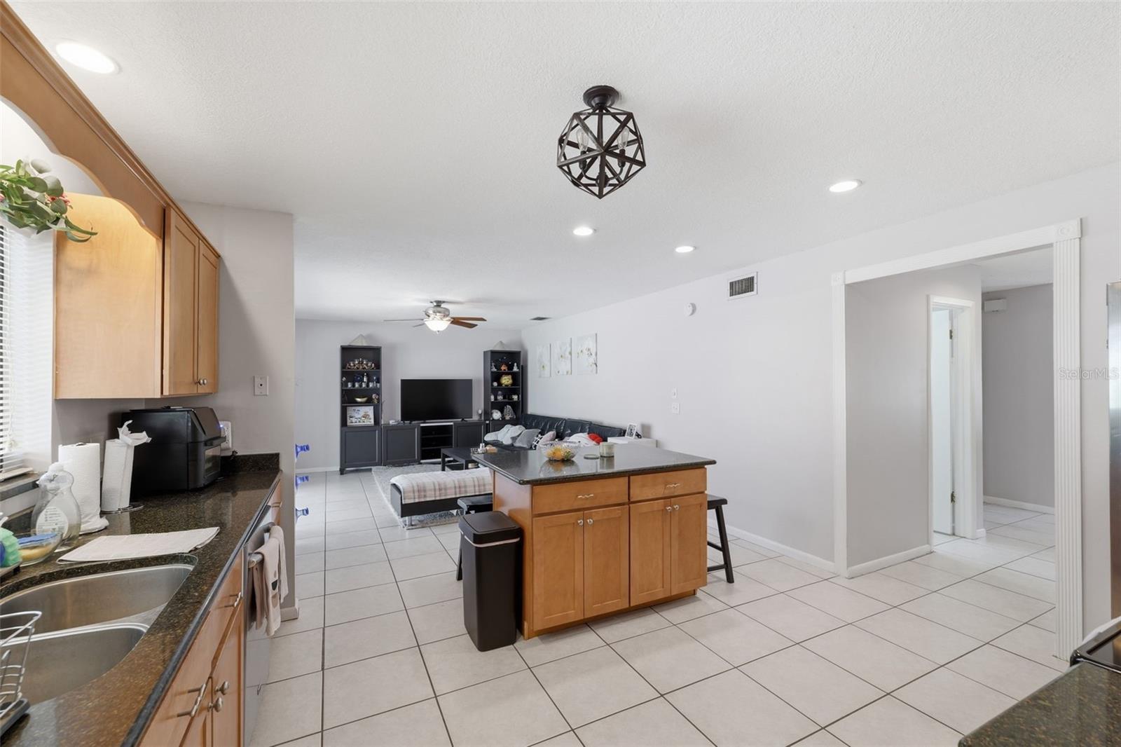RAINTREE TERRACE ADD - Residential