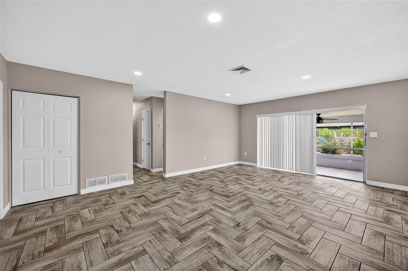 PORT CHARLOTTE 2ND REP - Residential
